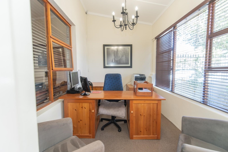 Commercial Property for Sale in Richmond Hill Eastern Cape